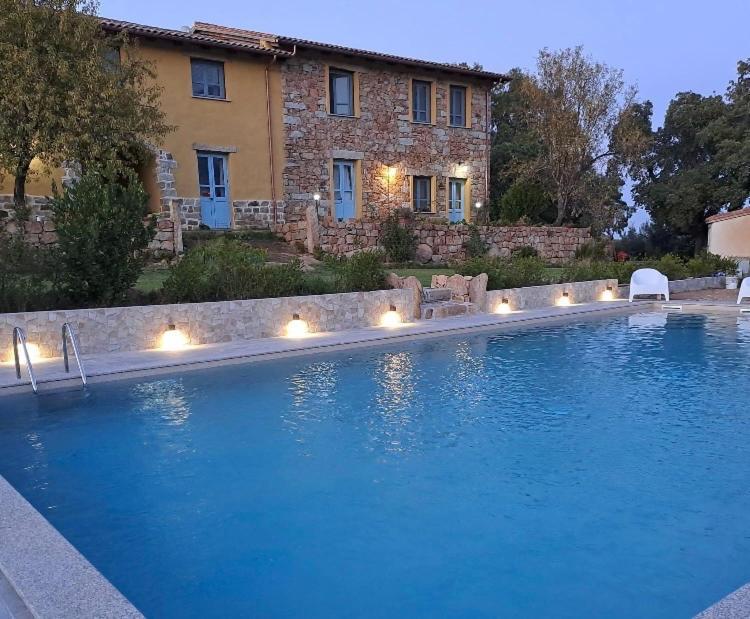 Agriturismo Is Conchisceddas Gonnosfanàdiga 外观 照片
