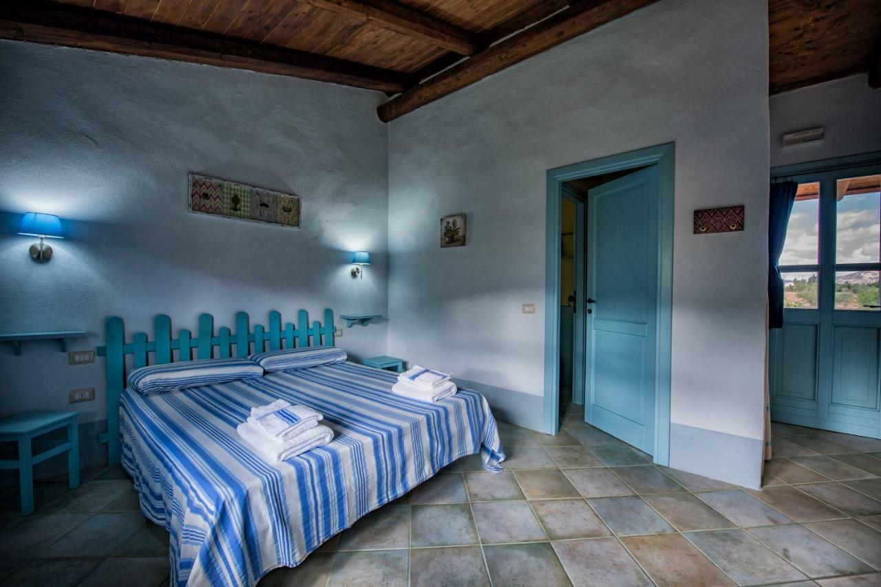 Agriturismo Is Conchisceddas Gonnosfanàdiga 外观 照片